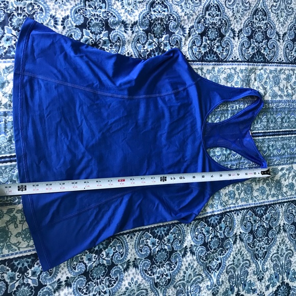 Lululemon top - Picture 4 of 9